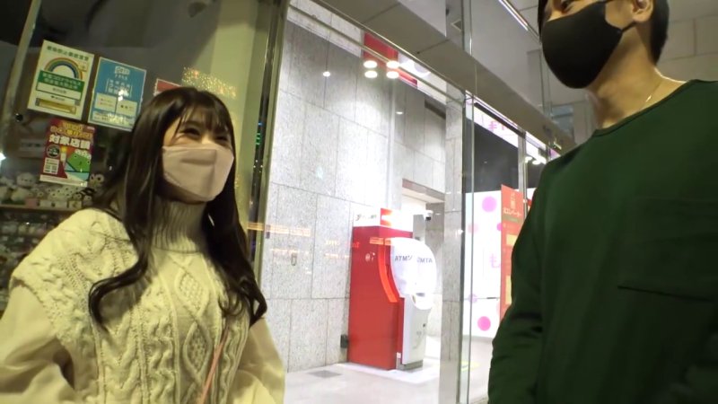 敏感ムチぽちゃJD、初体験の潮吹きSEXで半ベソ喘ぎ！正常位ガン突きに痙攣イキ！