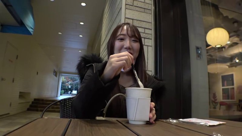 25歳お姉さんの美脚ブーツ着エロ！立ちバックで晒される中ブーツの魅力