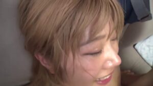 電車で男を持ち帰る大学生の逆ナンパ術！5軍を狙う戦略的アプローチ