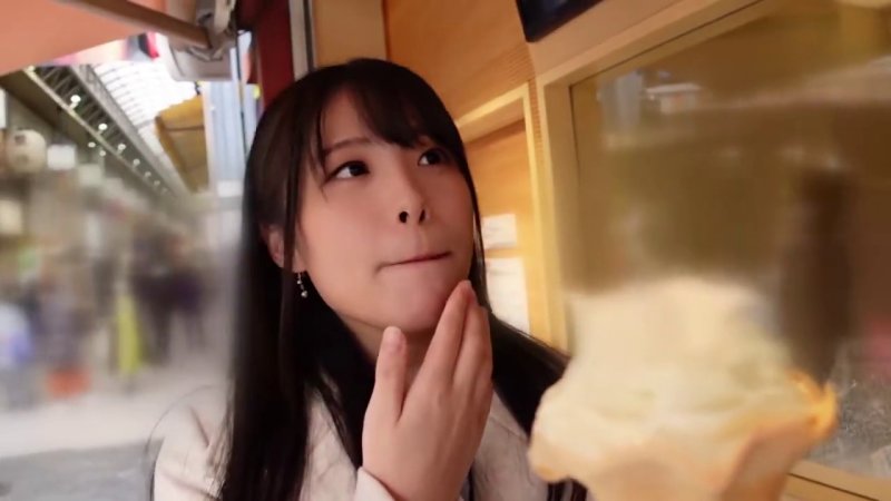 むっつりスケベな彼女の淫語攻撃！シリーズ最高発射数を記録