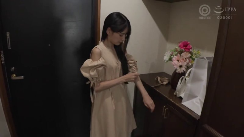 全裸家政婦の性奉仕！八掛うみと過ごすヴァーチャルセックスの夜